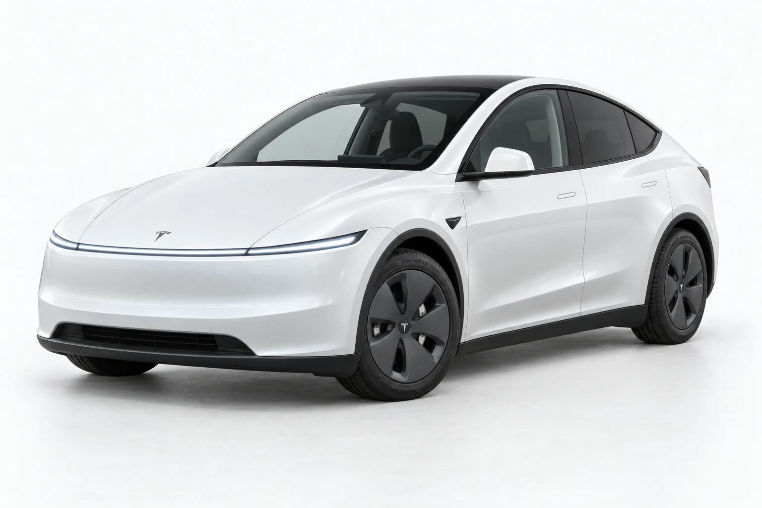 Juniper Tesla Model Y - Pearl White - 19-inch Gemini wheels - front three-quarter view